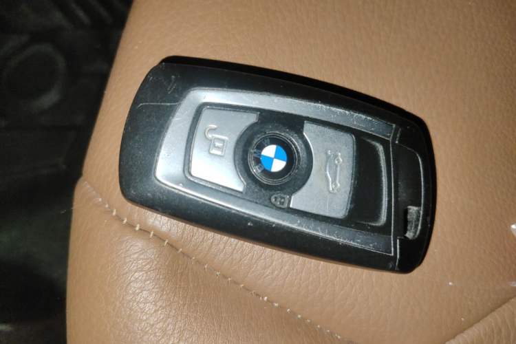 Used BMW 3 Series 2013 320Li Luxury Design Package Vehicle Key