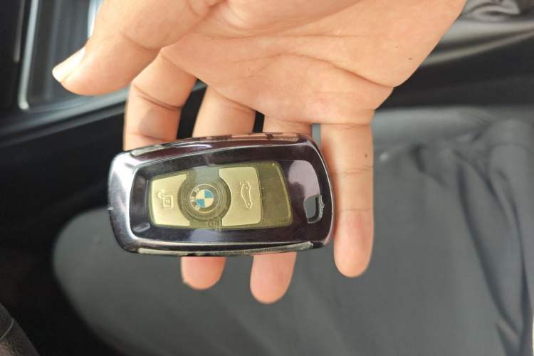 Used BMW 3 Series 2013 316i Active Edition Vehicle Key