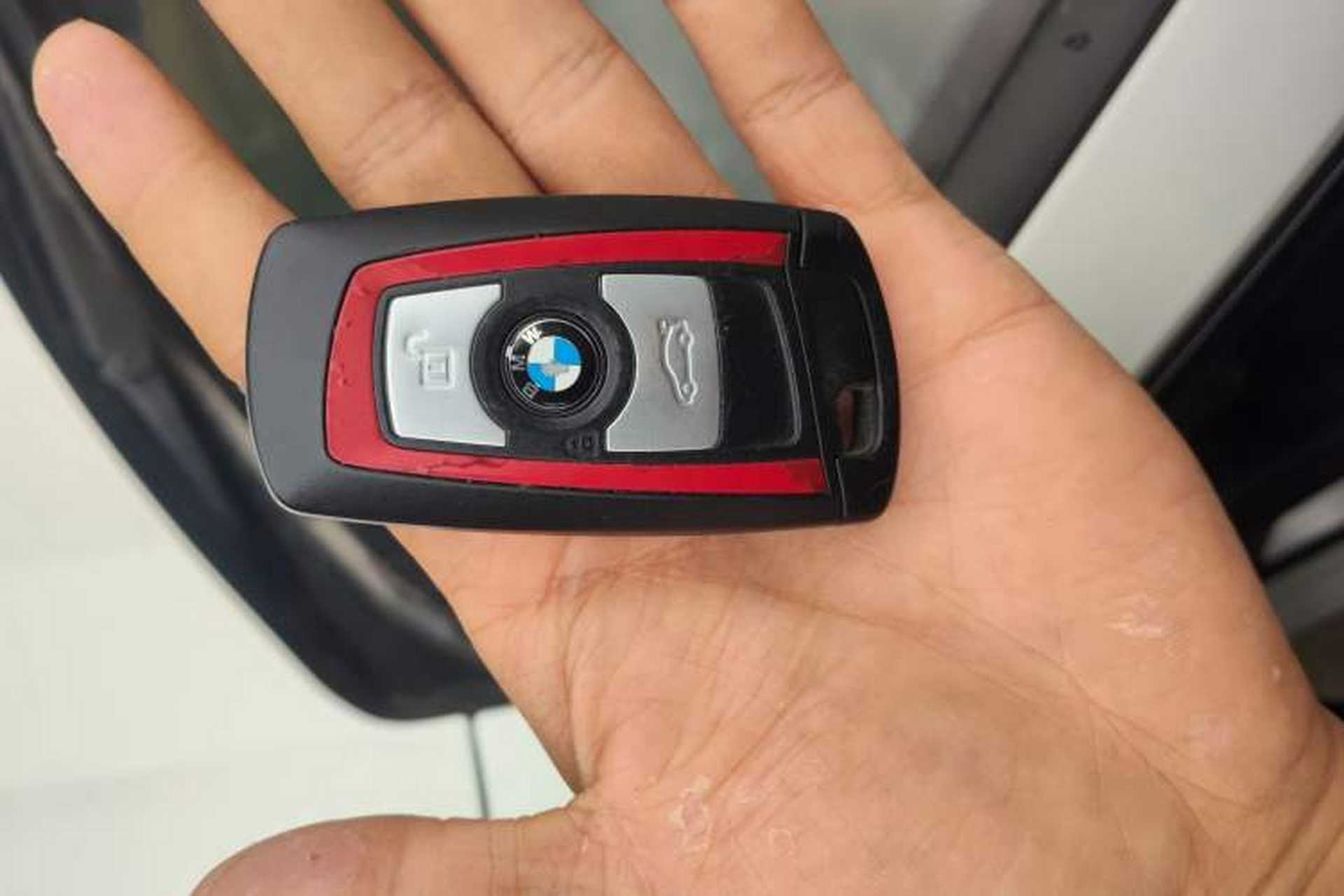 Used BMW 3 Series 2013 Facelifted 328i Sport Design Package Vehicle Key