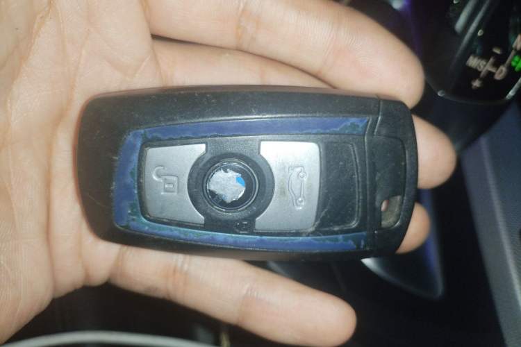 Used BMW 3 Series 2013 320i Sport Edition Vehicle Key