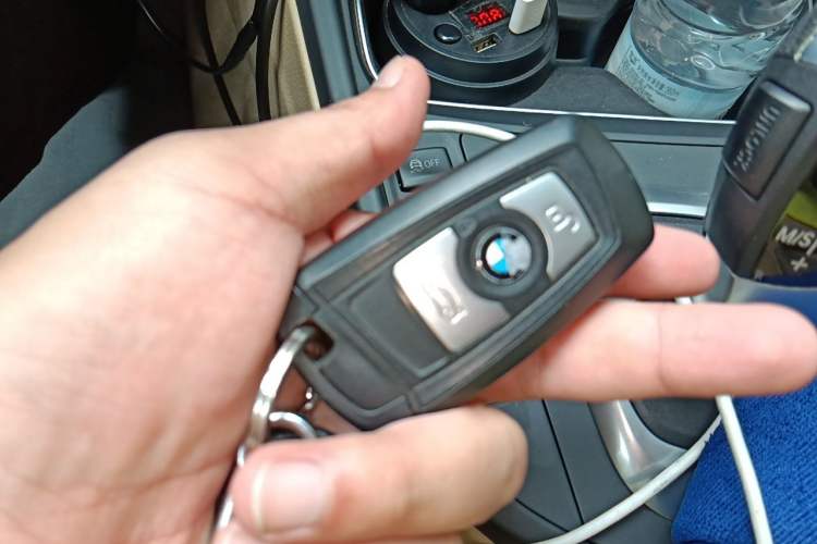 Used BMW 3 Series 2013 320Li Fashion Model Vehicle Key