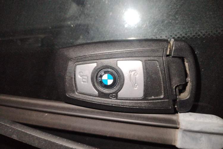 Used BMW 3 Series 2013 320Li Fashion Model Vehicle Key