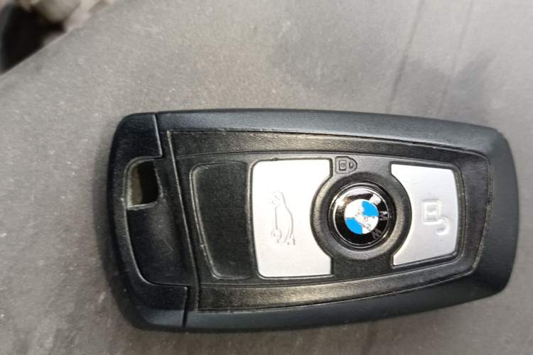 Used BMW 3 Series 2013 320Li Fashion Model Vehicle Key