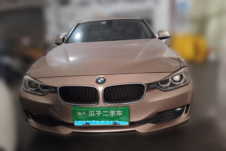 Used BMW 3 Series 2013 320i Sport Edition Front