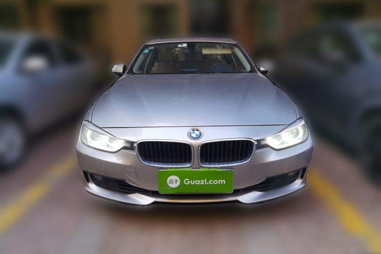 Used BMW 3 Series 2013 320i Sport Edition Front