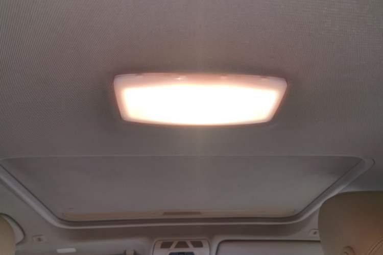 Used BMW 3 Series 2013 320i Sport Edition Headliner
