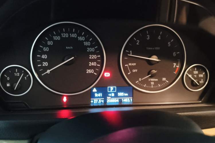Used BMW 3 Series 2013 320i Sport Edition Instrument Cluster