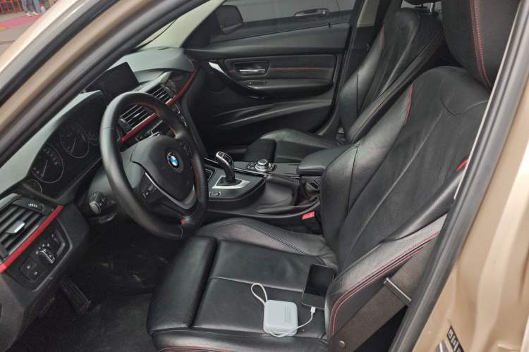 Used BMW 3 Series 2013 320i Sport Design Package Left Front Seat