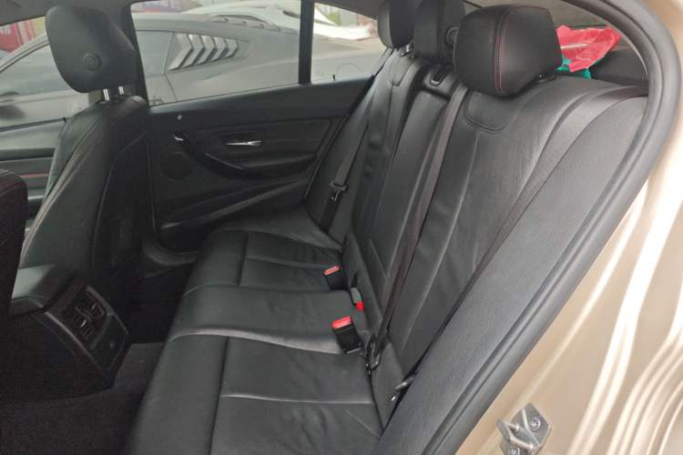 Used BMW 3 Series 2013 320i Sport Design Package Left Rear Seat