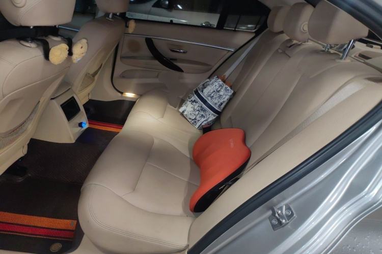 Used BMW 3 Series 2013 320Li Fashion Model Left Rear Seat