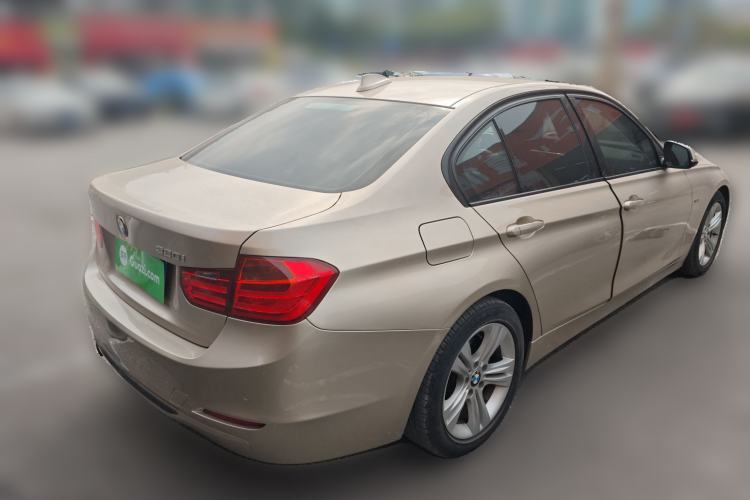 Used BMW 3 Series 2013 320i Sport Design Package Rear Right 45 Deg