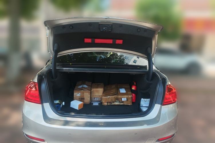 Used BMW 3 Series 2013 320Li Fashion Model Trunk