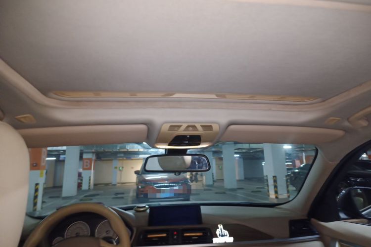 Used BMW 3 Series 2014 320i Sport Edition Headliner