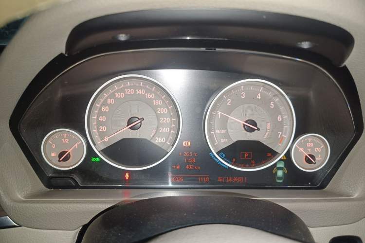 Used BMW 3 Series 2014 320i Sport Edition Instrument Cluster