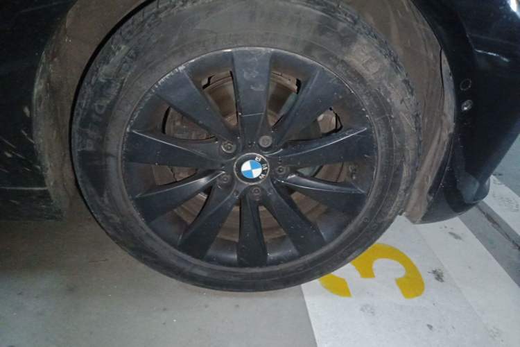 Used BMW 3 Series 2014 320i Sport Edition Right Front Wheel Hub