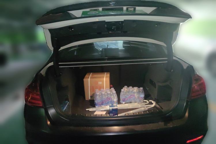 Used BMW 3 Series 2014 320i Sport Edition Trunk