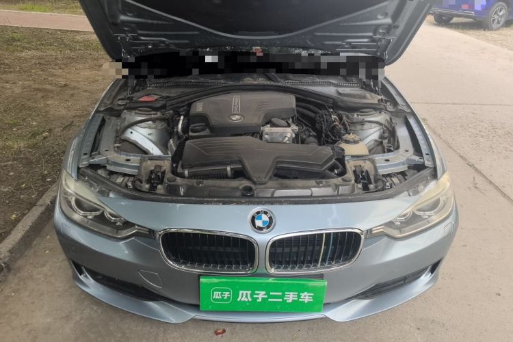 Used BMW 3 Series 2014 320i Sport Edition Engine Bay