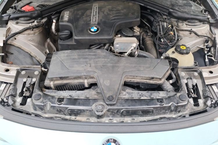 Used BMW 3 Series 2014 320Li Fashion Model Engine Bay