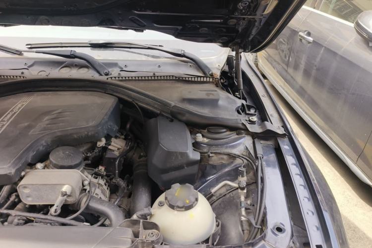 Used BMW 3 Series 2014 328Li Fashion Model Engine Bay Left