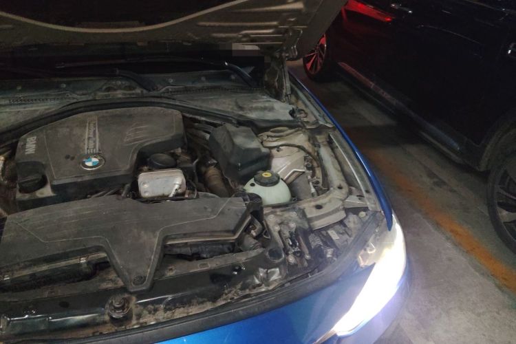 Used BMW 3 Series 2014 320Li Fashion Model Engine Bay Left