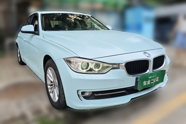 Used BMW 3 Series 2014 320Li Fashion Model Front Right 45 Deg