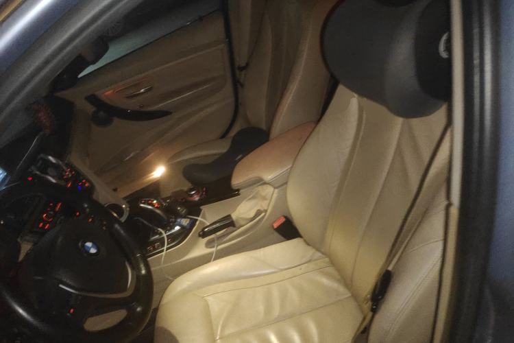 Used BMW 3 Series 2014 320Li Luxury Design Package Left Front Seat