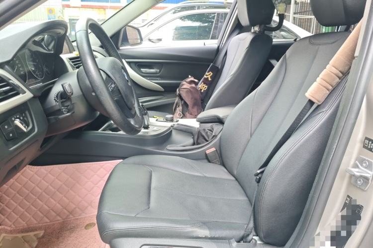 Used BMW 3 Series 2014 320Li Fashion Model Left Front Seat