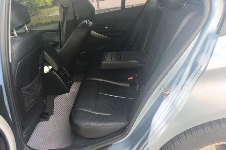 Used BMW 3 Series 2014 320i Sport Edition Left Rear Seat