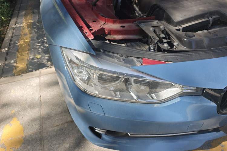 Used BMW 3 Series 2014 328Li Luxury Design Package Right Front Headlight