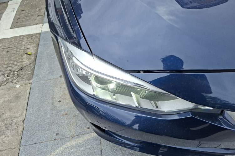 Used BMW 3 Series 2014 320Li Fashion Model Right Front Headlight