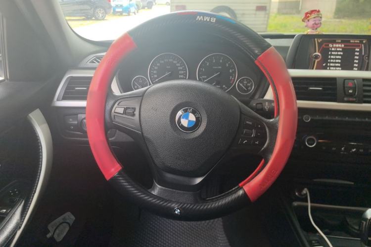 Used BMW 3 Series 2014 320i Sport Edition Steering Wheel