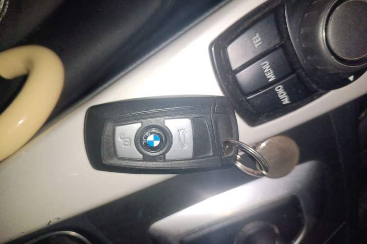 Used BMW 3 Series 2014 320Li Fashion Model Vehicle Key