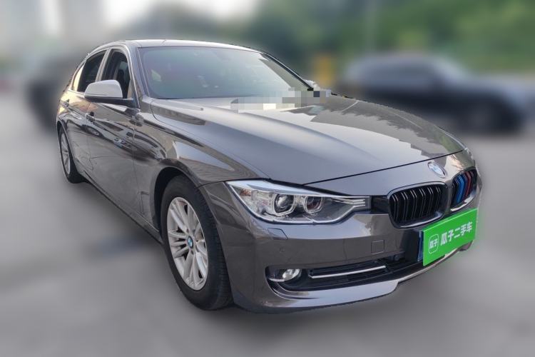 Used BMW 3 Series 2014 320Li Fashion Model Front Right 45 Deg