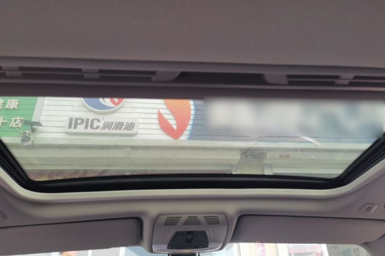 Used BMW 3 Series 2014 320Li Fashion Model Headliner