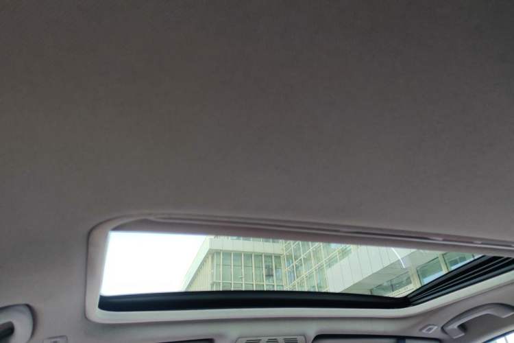 Used BMW 3 Series 2014 320Li Fashion Model Headliner