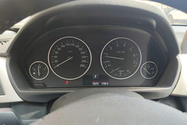 Used BMW 3 Series 2014 320i Sport Edition Instrument Cluster