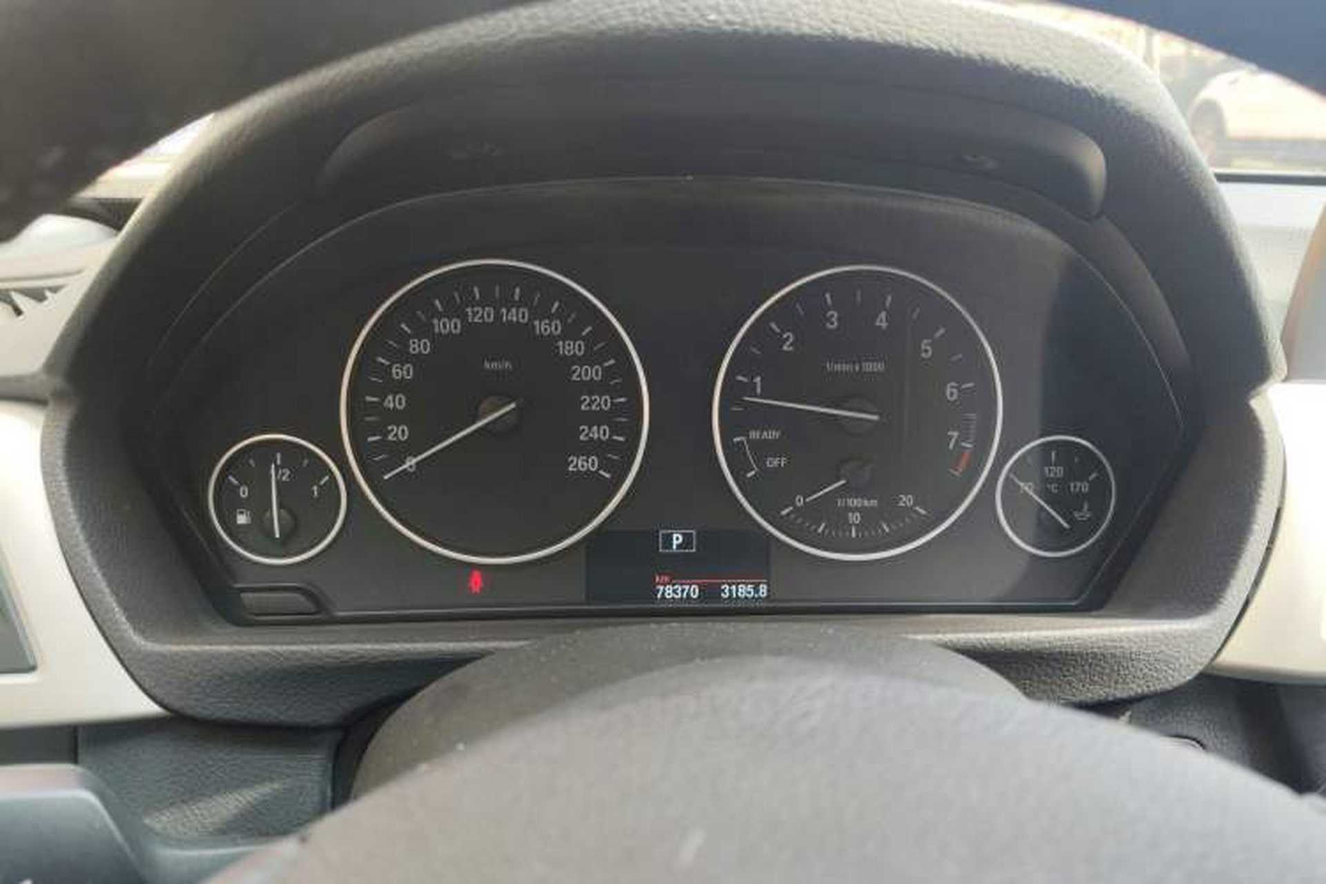 Used BMW 3 Series 2014 320i Sport Edition Instrument Cluster