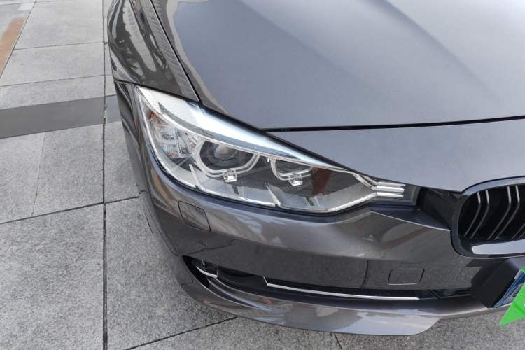 Used BMW 3 Series 2014 320Li Fashion Model Right Front Headlight