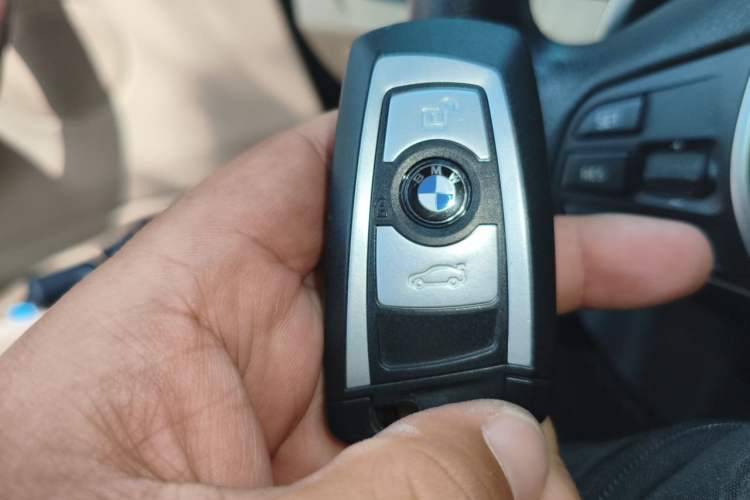 Used BMW 3 Series 2014 320Li Luxury Design Package Vehicle Key