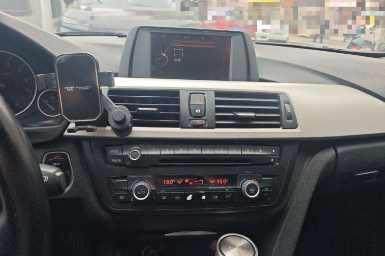 Used BMW 3 Series 2014 320Li Fashion Model Audio And AC Panel