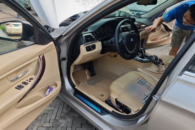 Used BMW 3 Series 2014 320Li Luxury Design Package Driver Seat