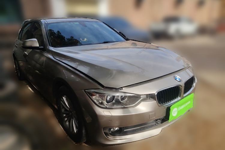 Used BMW 3 Series 2014 320Li Fashion Model Front Right 45 Deg