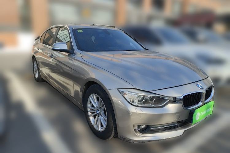Used BMW 3 Series 2014 320Li Fashion Model Front Right 45 Deg