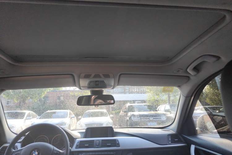 Used BMW 3 Series 2014 320Li Fashion Model Headliner