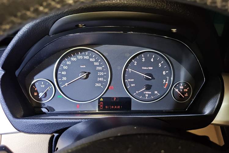 Used BMW 3 Series 2014 320Li Fashion Model Instrument Cluster