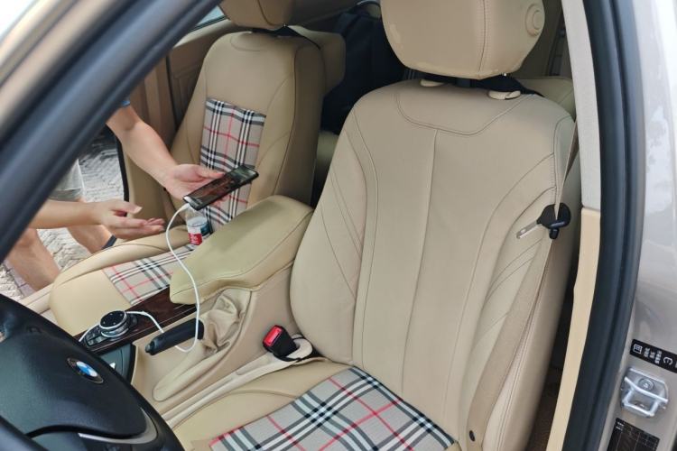 Used BMW 3 Series 2014 320Li Luxury Design Package Left Front Seat
