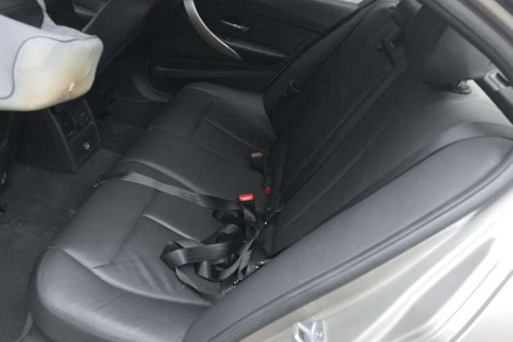 Used BMW 3 Series 2014 320i Sport Edition Left Rear Seat