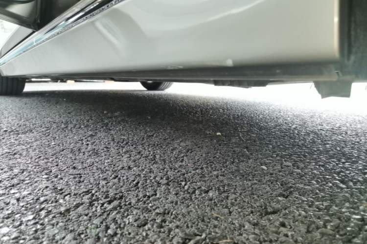 Used BMW 3 Series 2014 320Li Luxury Design Package Left Side Sill