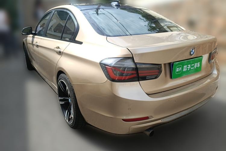 Used BMW 3 Series 2014 320Li Fashion Model Rear Left 45 Deg