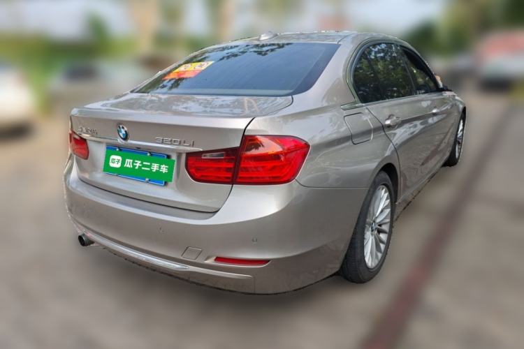 Used BMW 3 Series 2014 320Li Luxury Design Package Rear Right 45 Deg